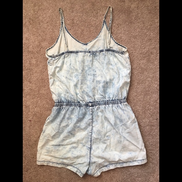 Acid Washed Romper - Picture 3 of 4